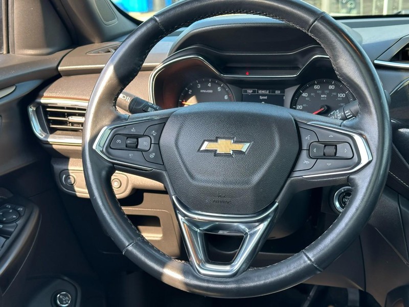 Chevrolet Trailblazer Vehicle Full-screen Gallery Image 13