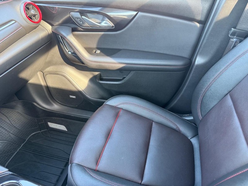 Chevrolet Blazer Vehicle Full-screen Gallery Image 22