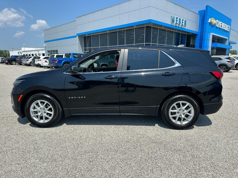 Chevrolet Equinox Vehicle Full-screen Gallery Image 2