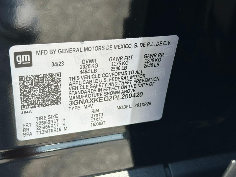 Chevrolet Equinox Vehicle Full-screen Gallery Image 23