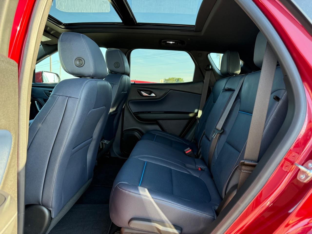 Chevrolet Blazer Vehicle Full-screen Gallery Image 10