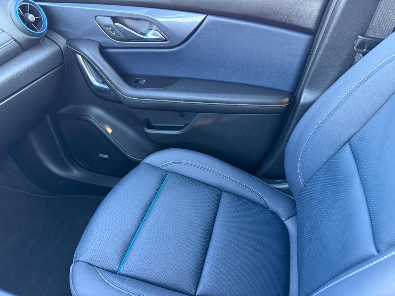 Chevrolet Blazer Vehicle Full-screen Gallery Image 22