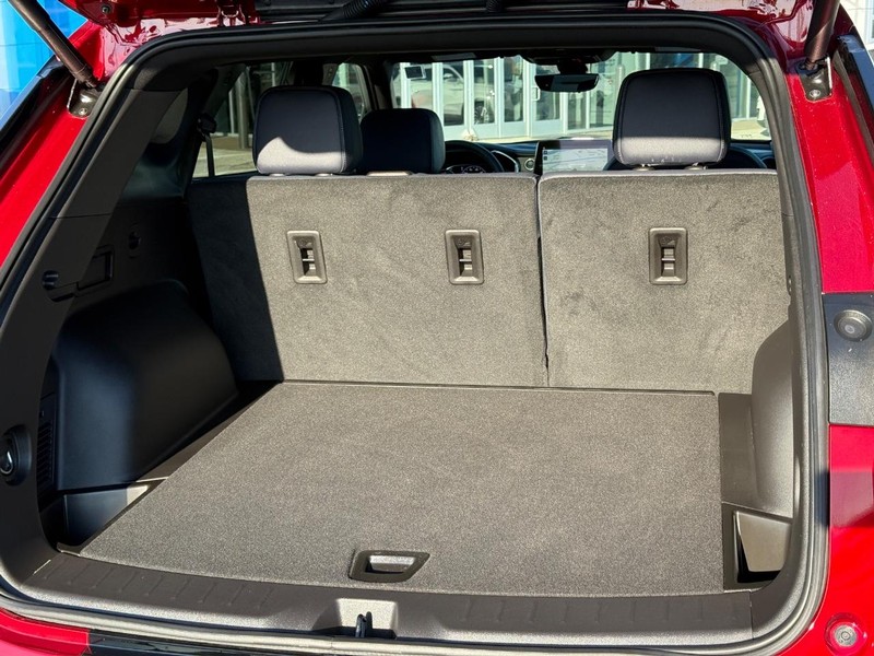 Chevrolet Blazer Vehicle Full-screen Gallery Image 6