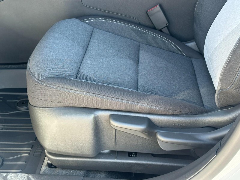 Chevrolet Trax Vehicle Full-screen Gallery Image 9