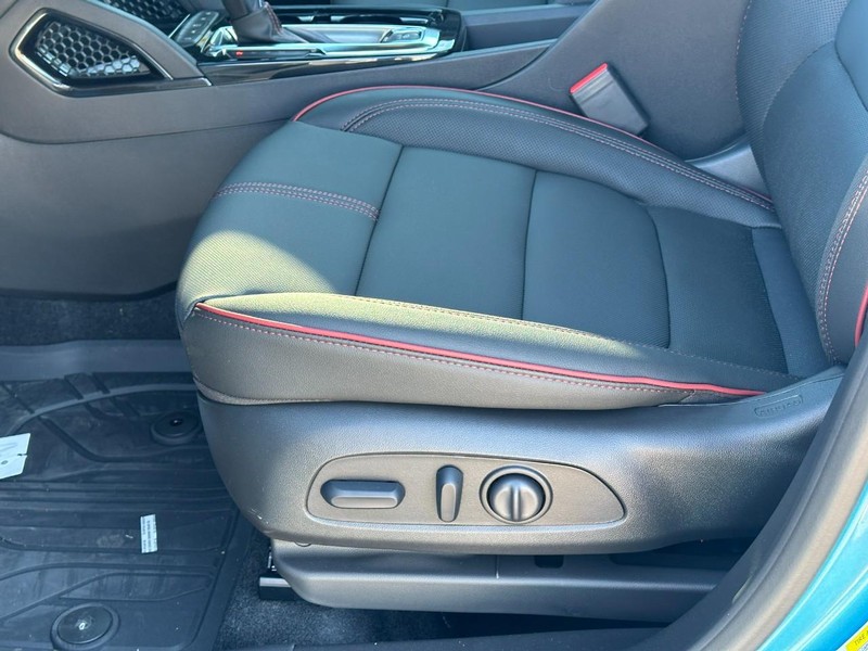 Chevrolet TrailBlazer Vehicle Full-screen Gallery Image 11