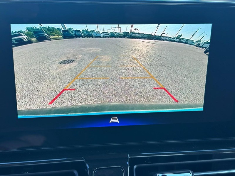 Chevrolet TrailBlazer Vehicle Full-screen Gallery Image 16