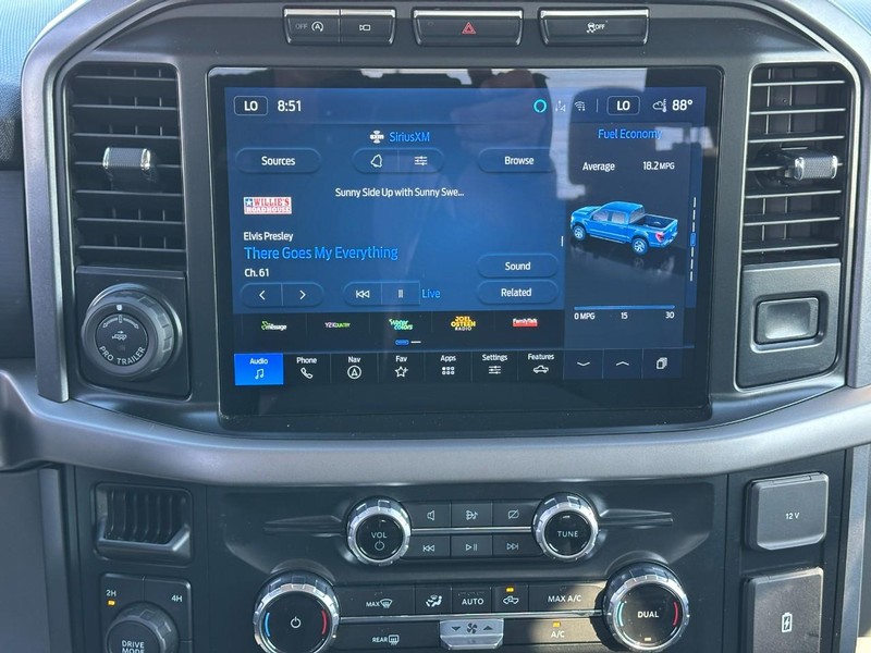 Ford F-150 Vehicle Full-screen Gallery Image 13