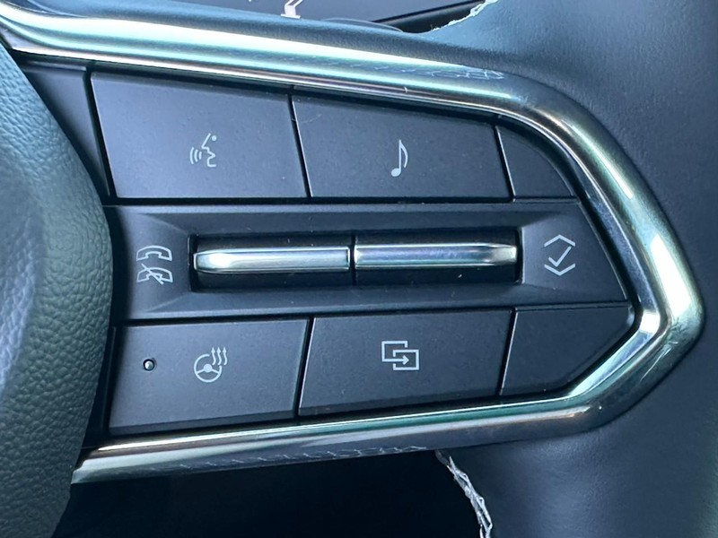 Chevrolet Traverse Vehicle Full-screen Gallery Image 14