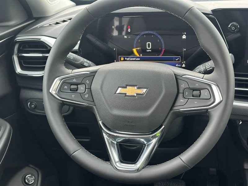 Chevrolet TrailBlazer Vehicle Full-screen Gallery Image 7
