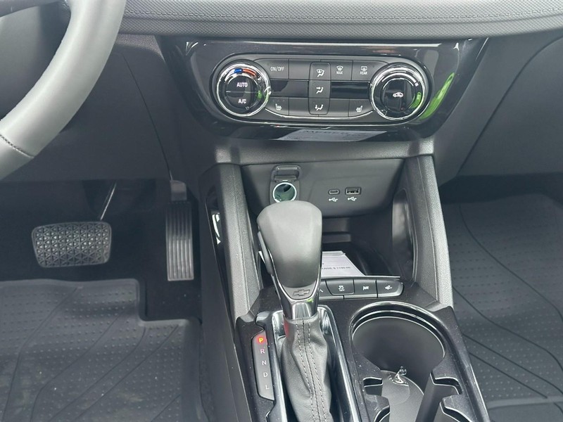 Chevrolet TrailBlazer Vehicle Full-screen Gallery Image 9