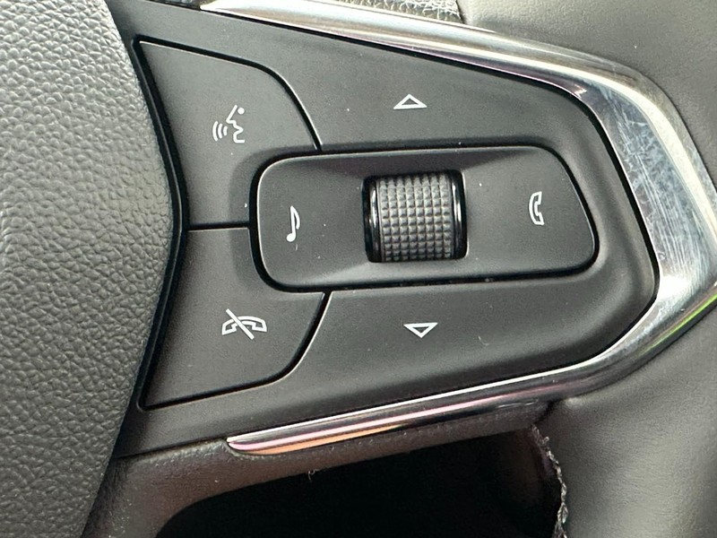 Chevrolet TrailBlazer Vehicle Full-screen Gallery Image 13