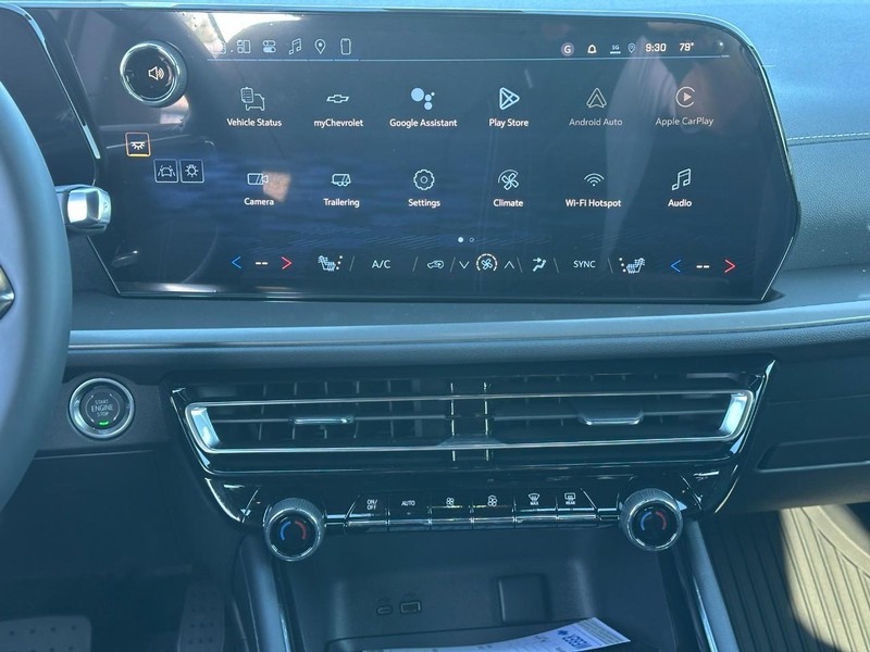 Chevrolet Traverse Vehicle Full-screen Gallery Image 9