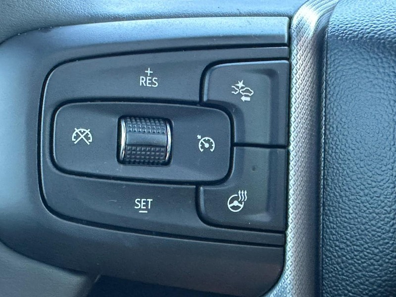 GMC Sierra 1500 Vehicle Full-screen Gallery Image 20