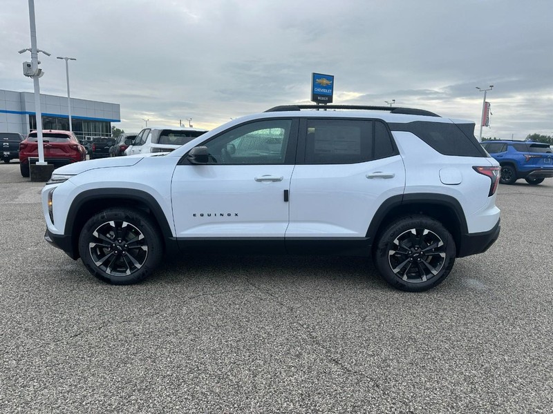 Chevrolet Equinox Vehicle Full-screen Gallery Image 2