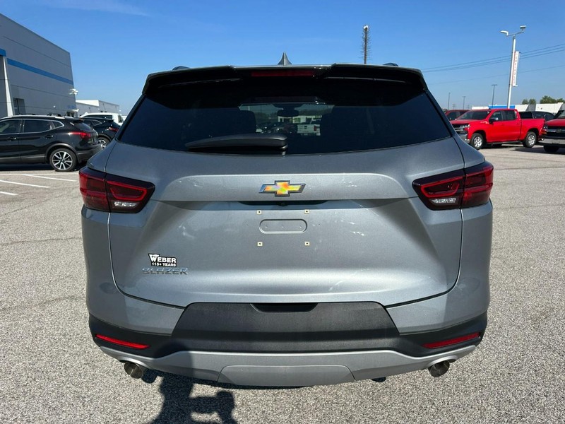 Chevrolet Blazer Vehicle Full-screen Gallery Image 4