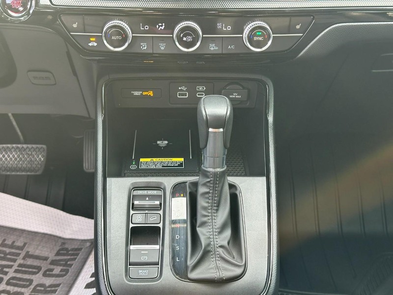 Honda CR-V Vehicle Full-screen Gallery Image 15