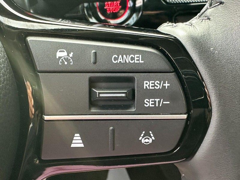 Honda CR-V Vehicle Full-screen Gallery Image 21