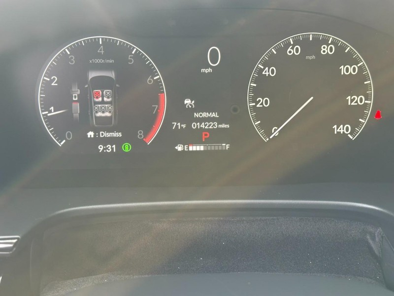 Honda CR-V Vehicle Full-screen Gallery Image 22