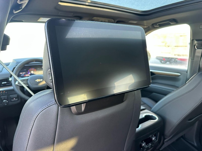 Chevrolet Tahoe Vehicle Full-screen Gallery Image 6