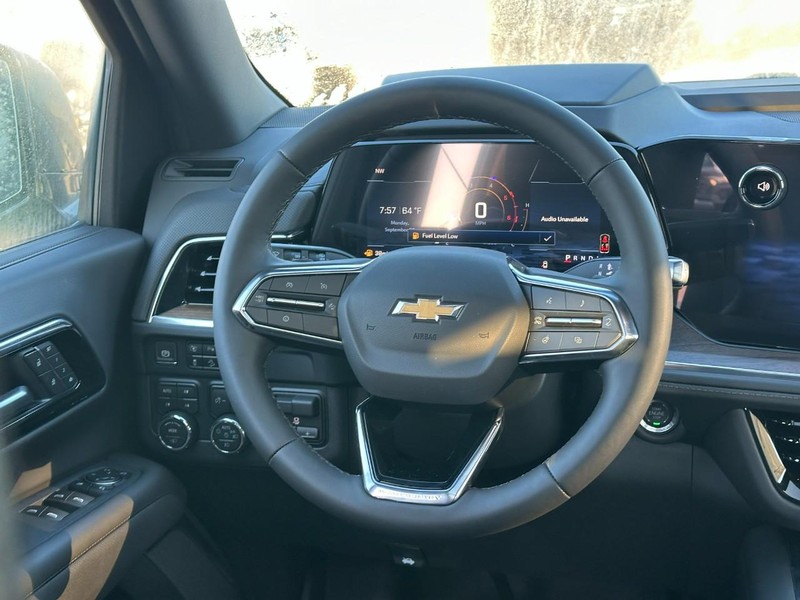 Chevrolet Tahoe Vehicle Full-screen Gallery Image 11