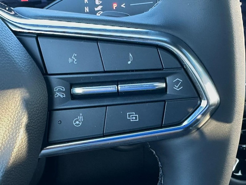 Chevrolet Tahoe Vehicle Full-screen Gallery Image 18