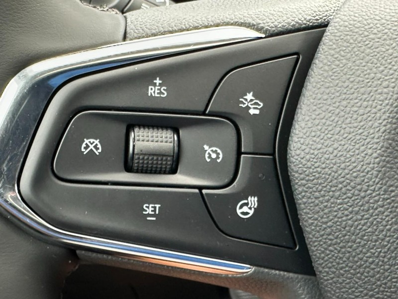 Chevrolet Trax Vehicle Full-screen Gallery Image 13