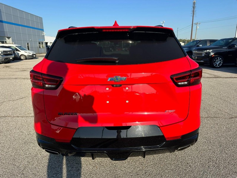 Chevrolet Blazer Vehicle Full-screen Gallery Image 4