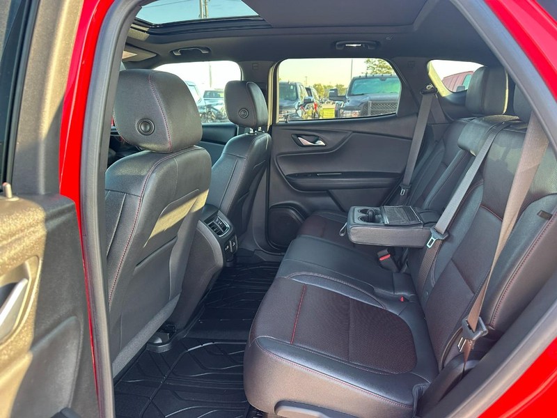 Chevrolet Blazer Vehicle Full-screen Gallery Image 10