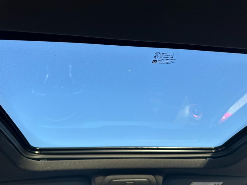 Chevrolet Blazer Vehicle Full-screen Gallery Image 11