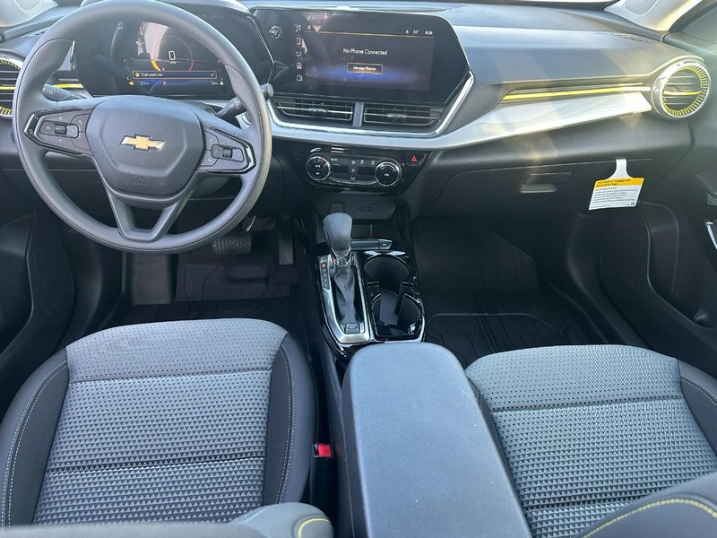 Chevrolet Trax Vehicle Full-screen Gallery Image 5