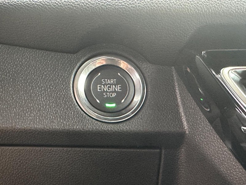 Chevrolet Traverse Vehicle Full-screen Gallery Image 11