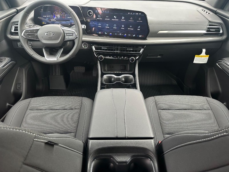 Chevrolet Traverse Vehicle Full-screen Gallery Image 7