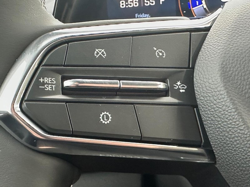 Chevrolet Traverse Vehicle Full-screen Gallery Image 9