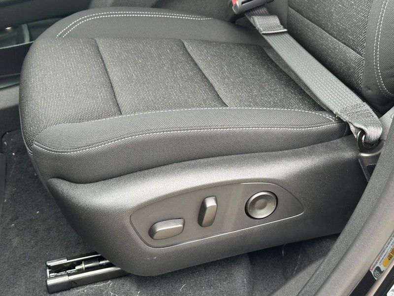 Chevrolet Traverse Vehicle Full-screen Gallery Image 17