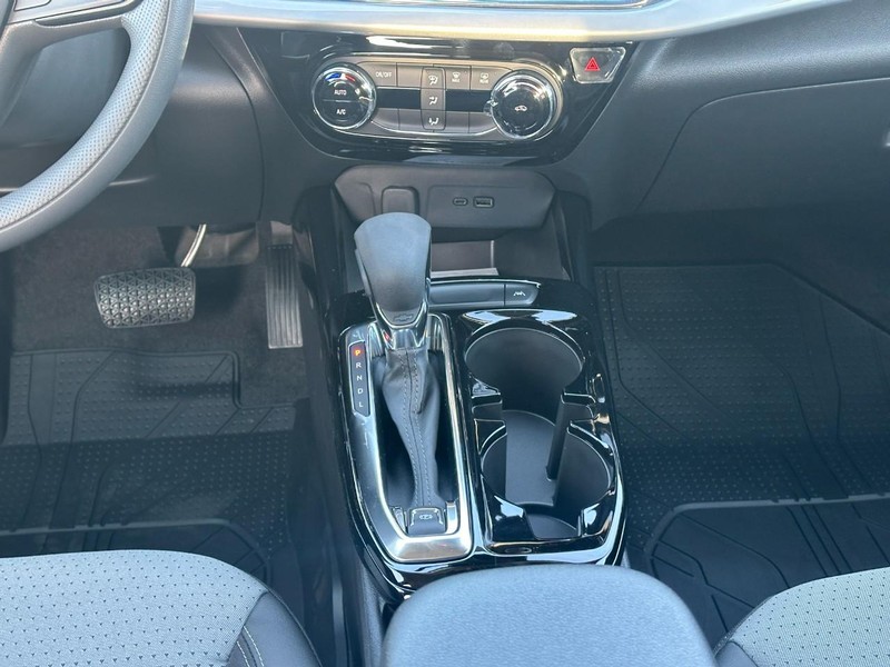 Chevrolet Trax Vehicle Full-screen Gallery Image 8