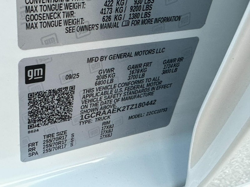 Chevrolet Silverado 1500 Vehicle Full-screen Gallery Image 14