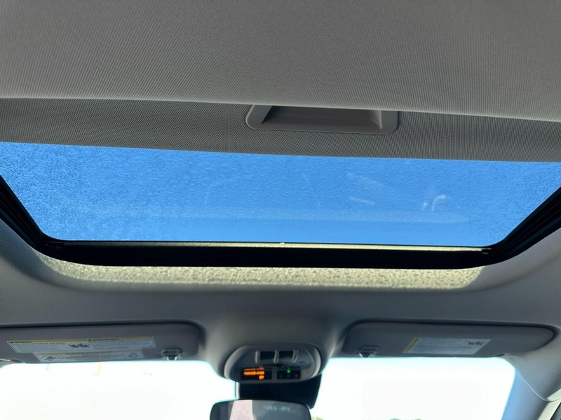 Chevrolet Trax Vehicle Full-screen Gallery Image 5