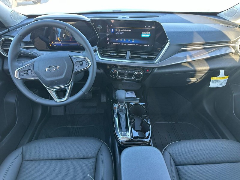 Chevrolet Trax Vehicle Full-screen Gallery Image 6