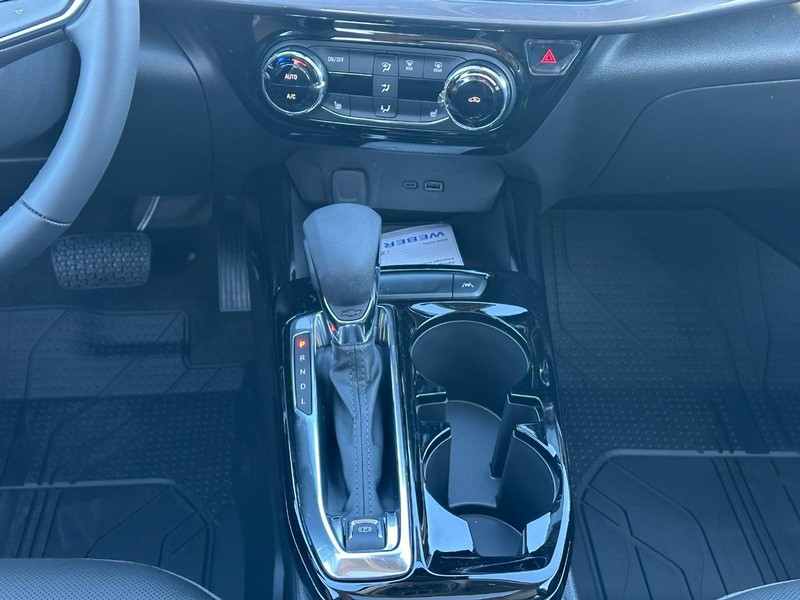 Chevrolet Trax Vehicle Full-screen Gallery Image 9