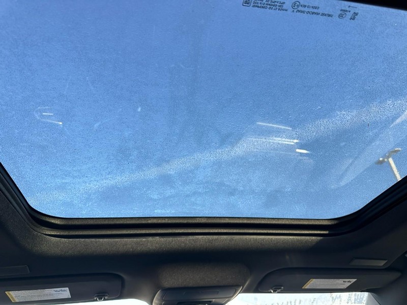 Chevrolet Traverse Vehicle Full-screen Gallery Image 7