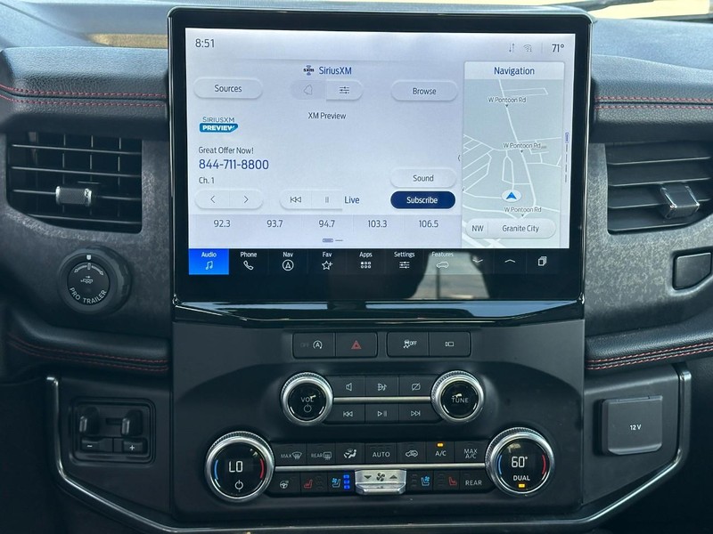 Ford Expedition Vehicle Full-screen Gallery Image 16