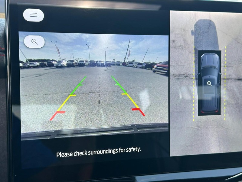 Ford Expedition Vehicle Full-screen Gallery Image 27