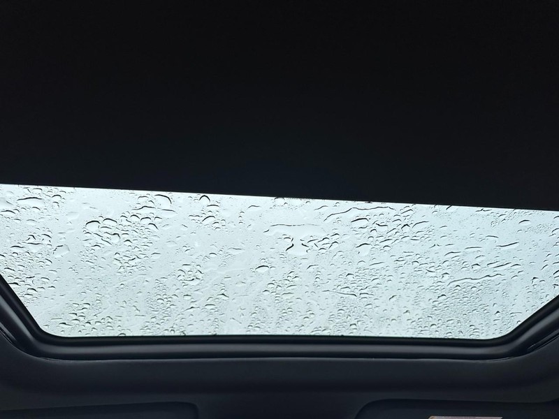 Chevrolet Equinox EV Vehicle Full-screen Gallery Image 5