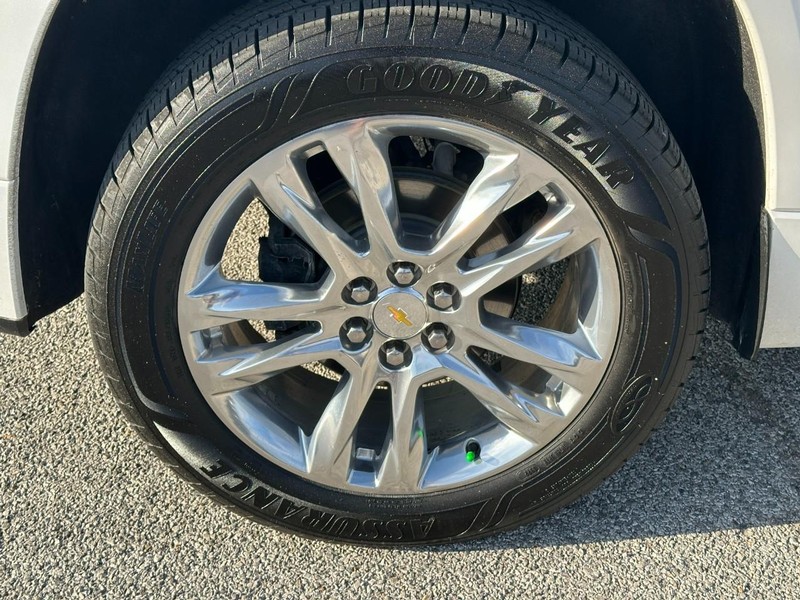 Chevrolet Traverse Vehicle Full-screen Gallery Image 7