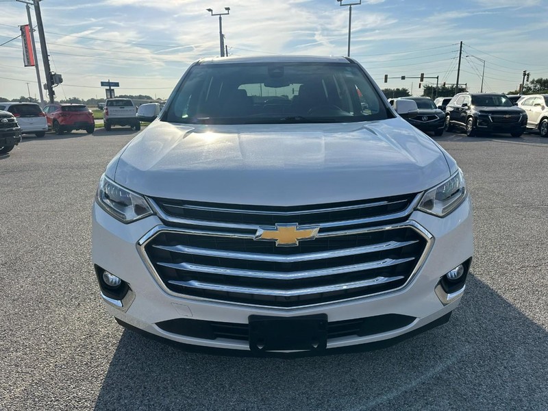 Chevrolet Traverse Vehicle Full-screen Gallery Image 9