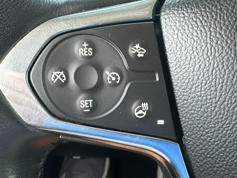 Chevrolet Traverse Vehicle Full-screen Gallery Image 22