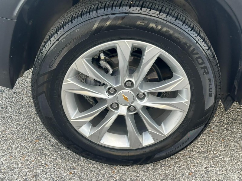 Chevrolet Trailblazer Vehicle Full-screen Gallery Image 7