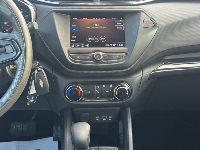 Chevrolet Trailblazer Vehicle Full-screen Gallery Image 13