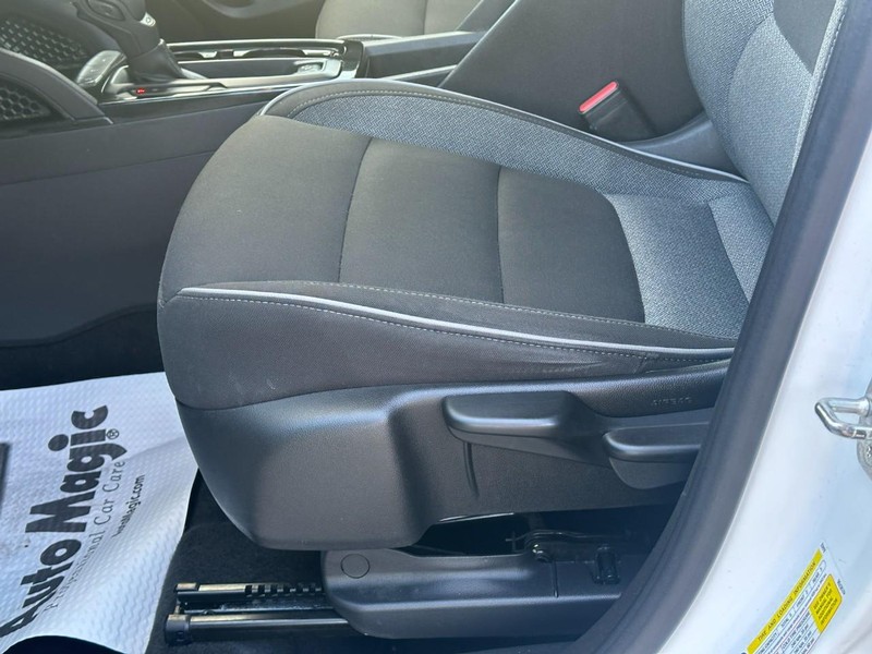 Chevrolet Trailblazer Vehicle Full-screen Gallery Image 17