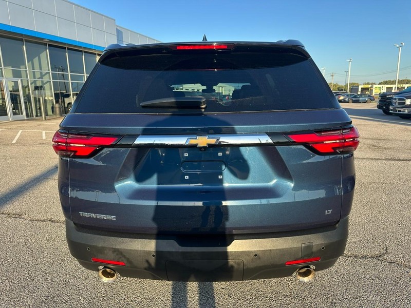 Chevrolet Traverse Vehicle Full-screen Gallery Image 4